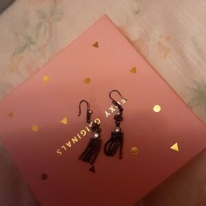 Sparkle dangle tassel earrings